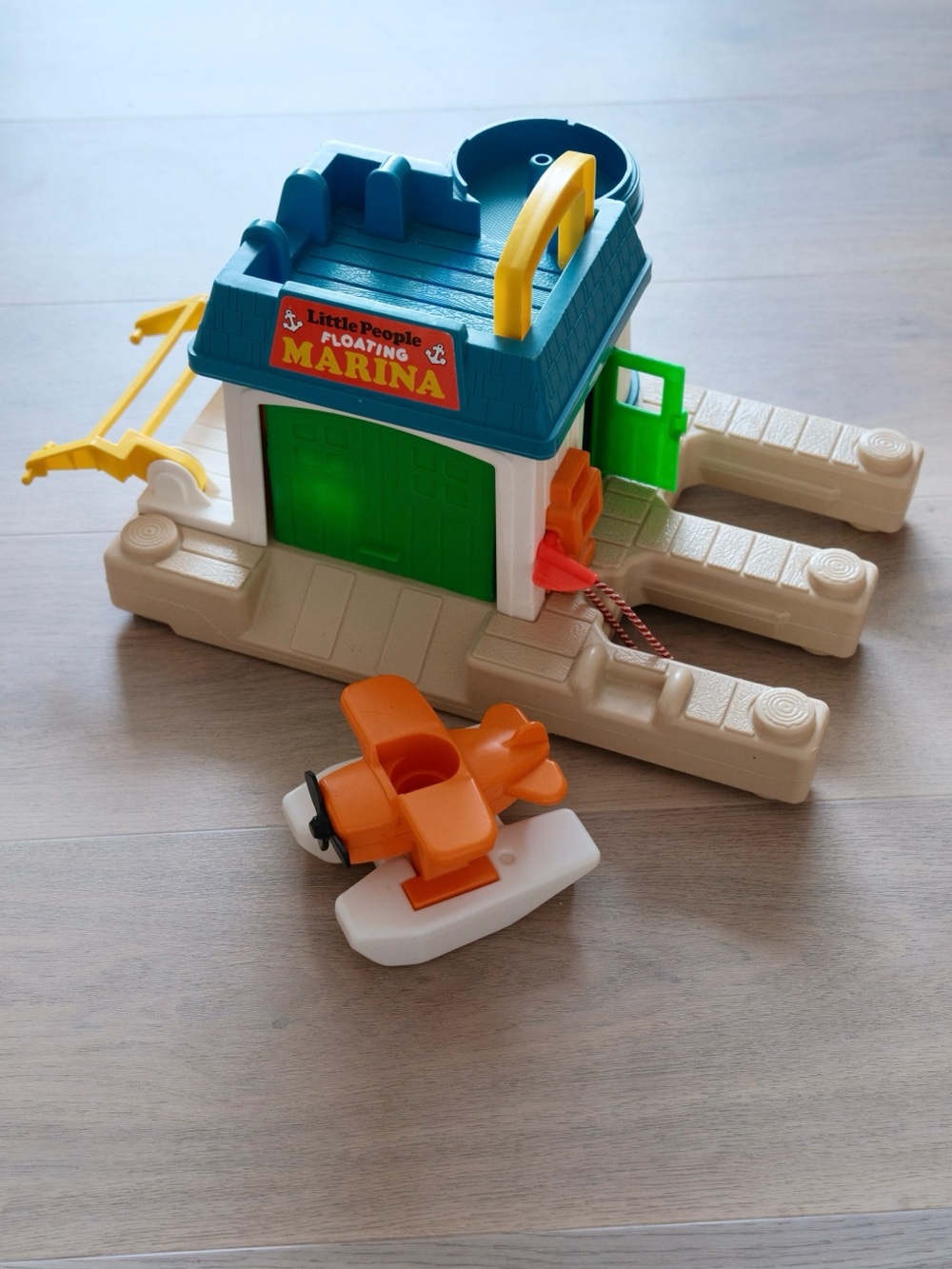 Vintage 1987 Fisher Price Little People Floating Marina